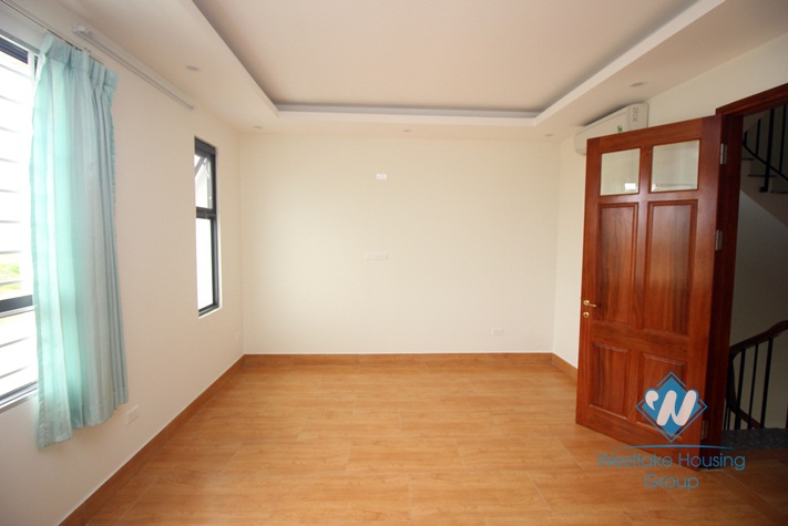 A 4 bedroom house for rent near Thien Duong Bao Son